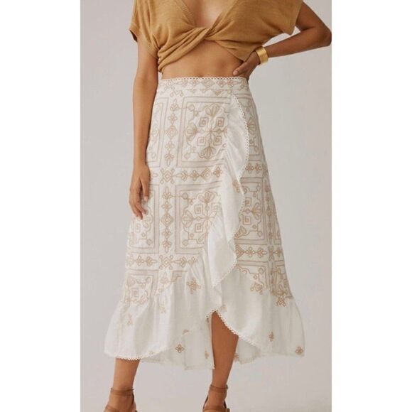 NEW ANTHROPOLOGIE Sz 10 BARE EMBROIDERED HALTER SKIRT IVORY - Picture 3 of 6